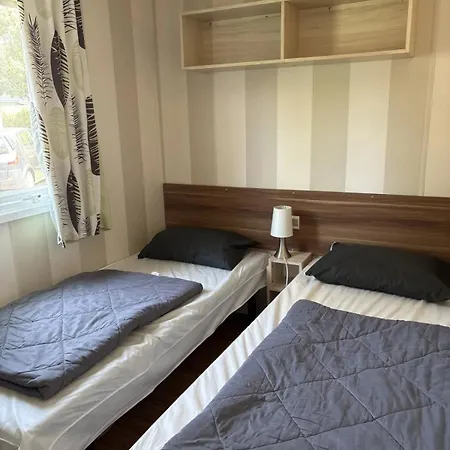 Mobilhome 2 6 Pers Gastes